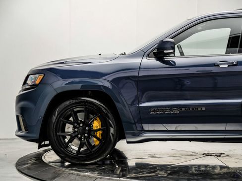 Used 2021 Jeep Grand Cherokee Trackhawk image 10