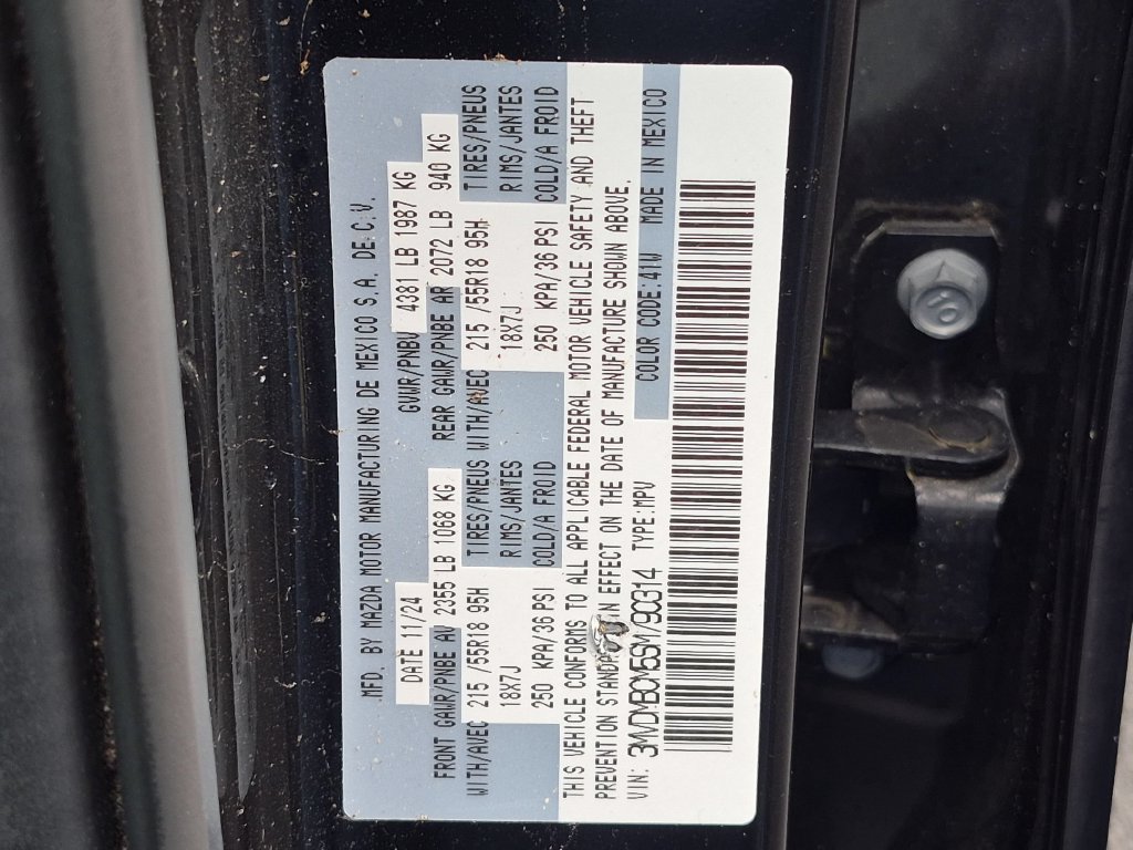 Used 2025 MAZDA CX-30 AWD 2.5 S w/ Preferred Package image 32