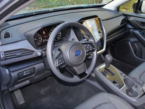 Certified 2024 Subaru Crosstrek 2.0i Premium image 17