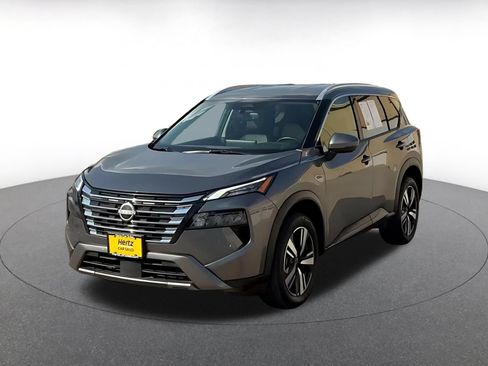 Used 2026 Nissan Rogue SL AWD/4WD image 5
