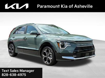 Certified 2025 Kia Niro EX Touring