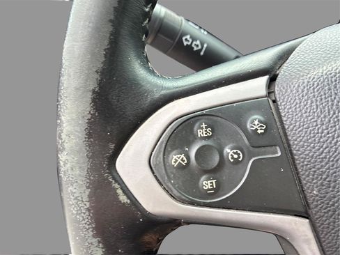 Used 2020 Chevrolet Colorado LT w/ Safety Package RWD image 33