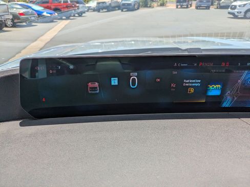 Certified 2025 Ford Expedition Platinum AWD/4WD image 22