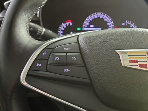 Used 2017 Cadillac XT5 Luxury w/ Driver Awareness Package image 16