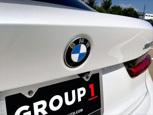 Used 2020 BMW 330i Sedan w/ Convenience Package RWD image 31