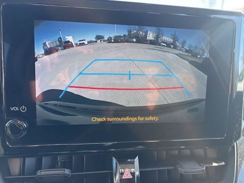 Used 2024 Toyota Corolla LE image 11