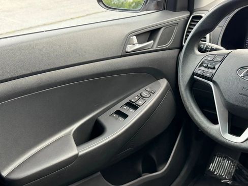 Used 2019 Hyundai Tucson Value FWD image 39