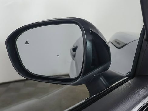 New 2026 Mitsubishi Outlander Trail Edition image 37