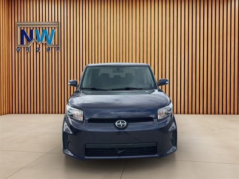 Used 2012 Scion xB FWD image 20