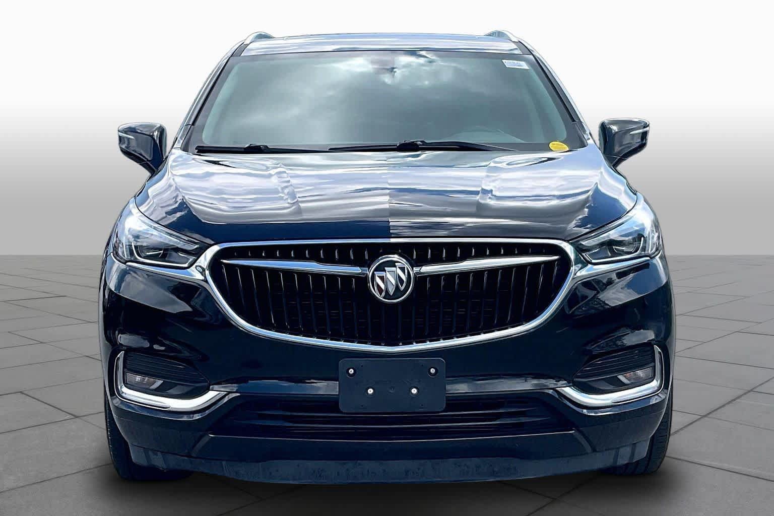 Used 2019 Buick Enclave Essence w/ Trailering Package, 5000 lbs. AWD/4WD image 3