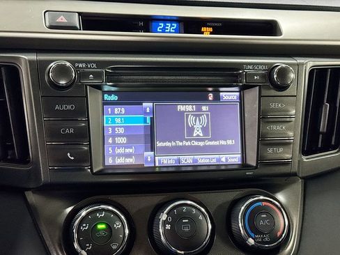 Used 2015 Toyota RAV4 LE image 13