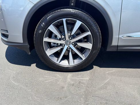 Certified 2026 Acura MDX FWD w/ Technology Package image 6