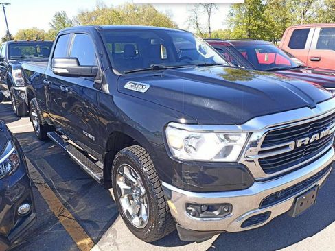 Used 2019 RAM 1500 Big Horn AWD/4WD image 2