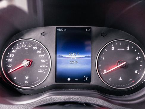 Used 2025 Mercedes-Benz Sprinter 2500 image 13