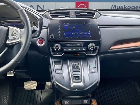 Used 2022 Honda CR-V Touring image 9