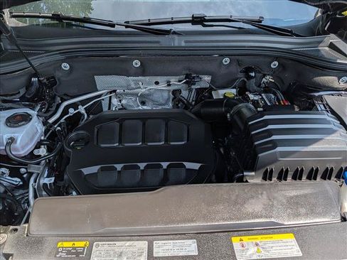 Certified 2024 Volkswagen Atlas SE AWD/4WD image 10