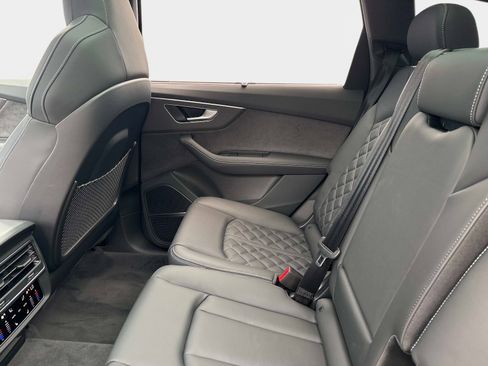 New 2026 Audi SQ7 Premium Plus AWD/4WD image 13