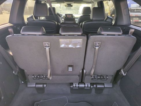Used 2025 Honda Odyssey Sport-L image 26