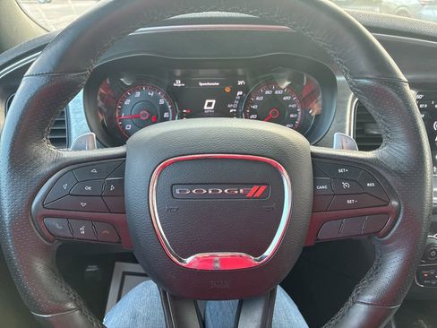 Used 2018 Dodge Charger R/T image 23