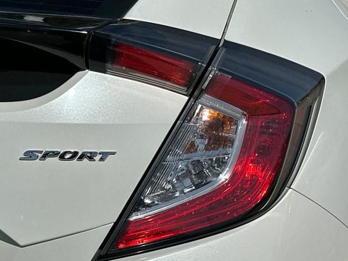 Used 2019 Honda Civic Sport image 32
