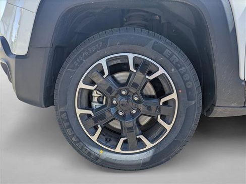Used 2023 Jeep Renegade Trailhawk AWD/4WD image 27