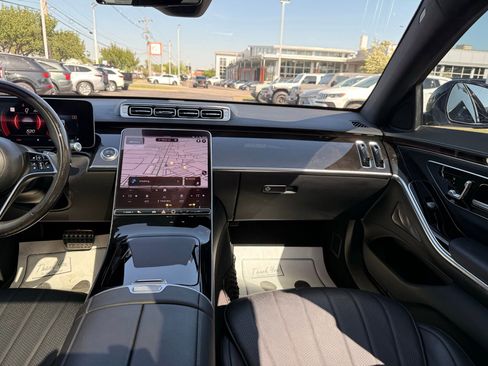 Used 2022 Mercedes-Benz S 500 4MATIC image 27