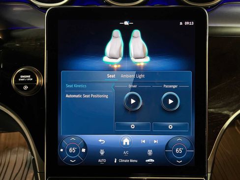 Used 2025 Mercedes-Benz GLC 300 image 65