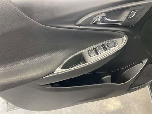 Used 2025 Chevrolet Malibu LT image 19