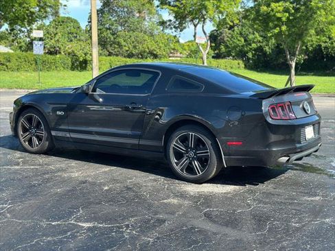 Used 2014 Ford Mustang GT Premium w/ Equipment Group 402A RWD image 6