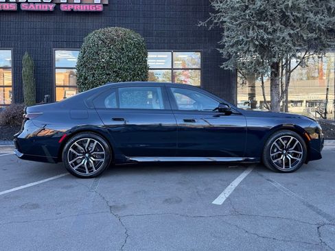 Used 2023 BMW 760i xDrive 760i xDrive image 21