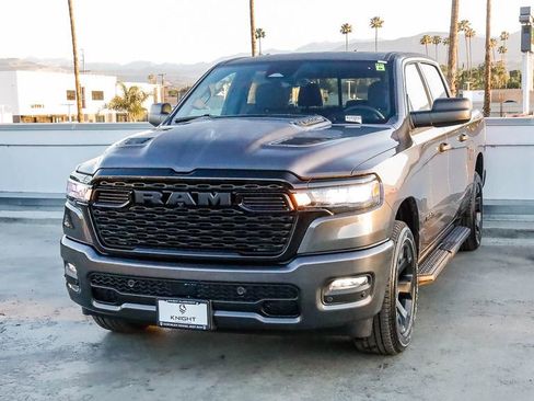 New 2026 RAM 1500 Express AWD/4WD image 3