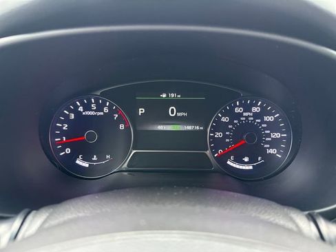 Used 2017 Kia Soul + image 25