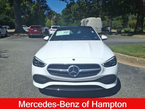 Used 2025 Mercedes-Benz C 300 4MATIC Sedan image 2