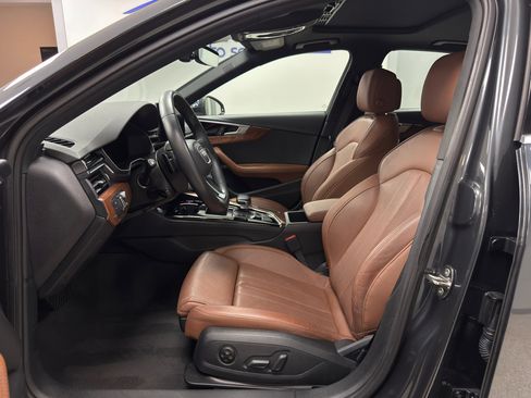 Used 2022 Audi A4 2.0T Prestige w/ Prestige Package image 9