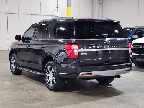 Used 2022 Ford Expedition XLT AWD/4WD image 11