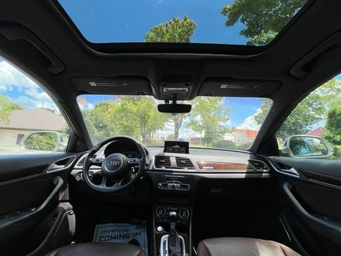 Used 2016 Audi Q3 2.0T Prestige w/ Prestige Package AWD/4WD image 24