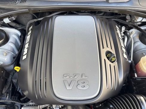 Used 2022 Dodge Challenger R/T RWD image 34