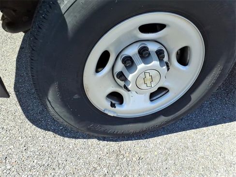 Used 2023 Chevrolet Express 2500 w/ Driver Convenience Package image 11