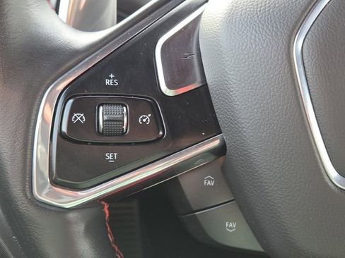 Certified 2020 Chevrolet Corvette Stingray Preferred Cpe w/ 2LT Preferred Equipment Group RWD image 14