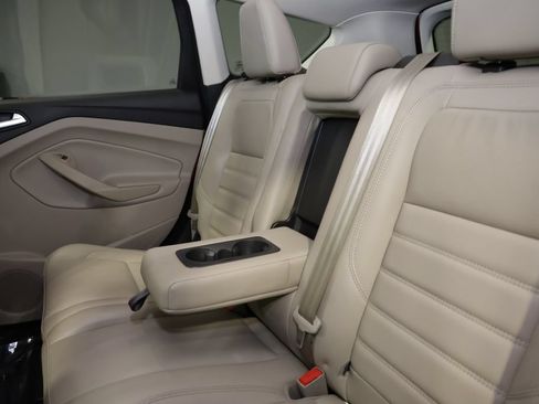 Used 2017 Ford Escape Titanium FWD image 22