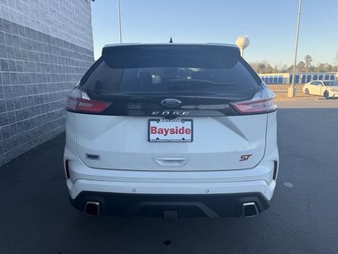 Used 2021 Ford Edge ST w/ Equipment Group 401A image 3