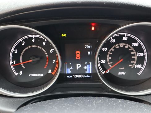 Used 2011 Mitsubishi Outlander Sport SE FWD image 9
