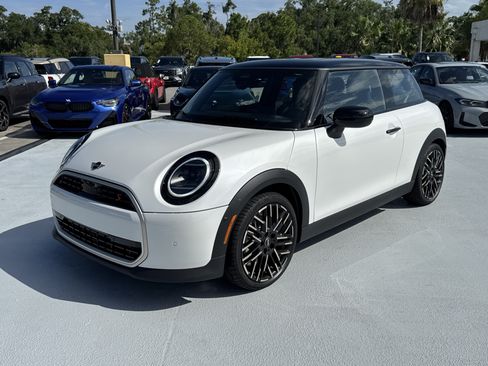 New 2026 MINI Cooper S FWD image 3