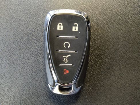Used 2023 Chevrolet Equinox LT FWD image 32