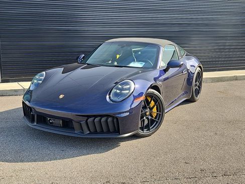 Certified 2026 Porsche 911 Targa 4 GTS AWD/4WD image 1