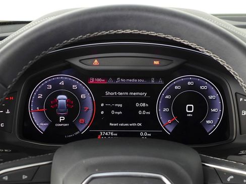 Used 2023 Audi Q8 Premium Plus w/ Premium Plus Package AWD/4WD image 27