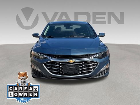 Used 2024 Chevrolet Malibu LT FWD image 2