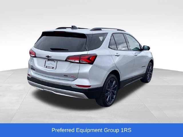 Used 2022 Chevrolet Equinox RS w/ LPO, Floor Liner Package AWD/4WD image 4