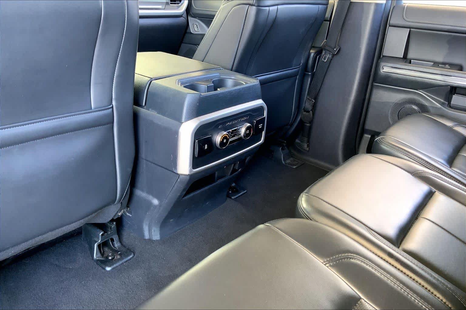 Used 2024 Ford Expedition Max XLT RWD image 32