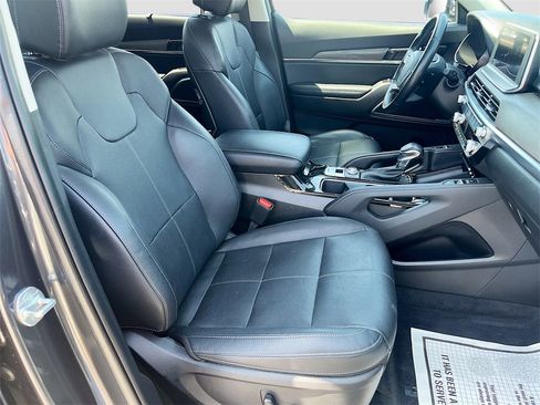 Used 2022 Kia Telluride SX image 31